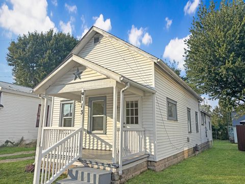 Photo of 113 E North Street, Union City, OH 45390 (MLS # 1041797)