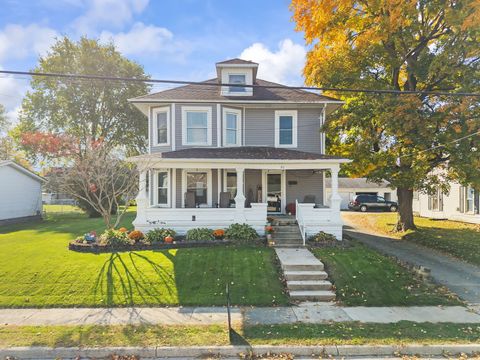 Photo of 311 School Street, Bradford, OH 45308 (MLS # 1042076)