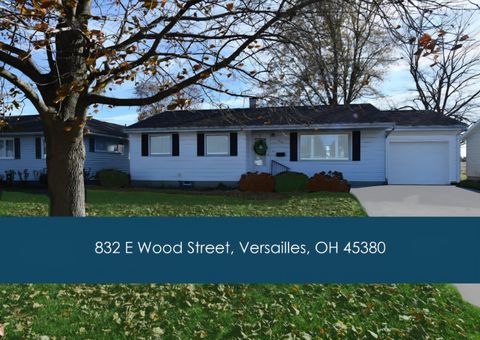 Photo of 832 E Wood Street, Versailles, OH 45380 (MLS # 1042576)