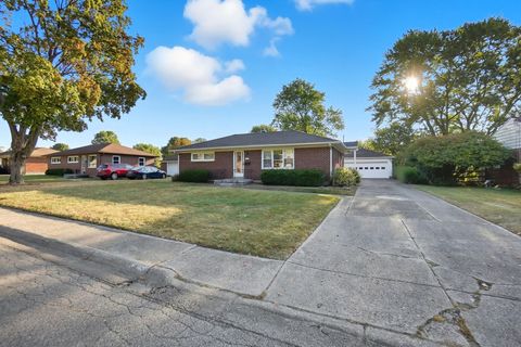 Photo of 2524 Home Orchard Drive, Springfield, OH 45503 (MLS # 1041481) Photo of 2524 Home Orchard Drive, Springfield, OH 45503 (MLS # 1041481)