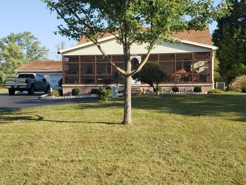 Photo of 2340 E Home Road, Springfield, OH 45503 (MLS # 1041498) Photo of 2340 E Home Road, Springfield, OH 45503 (MLS # 1041498)