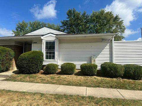 Photo of 5873 Troy Villa Boulevard, Dayton, OH 45424 (MLS # 1041627)