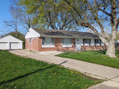 22 W Routzong Drive, Fairborn, OH 45324 - #: 1031410