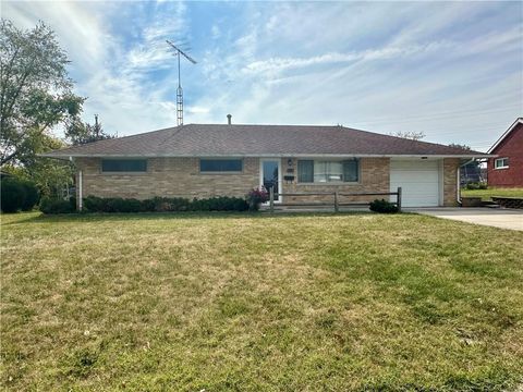 Photo of 614 Marilyn Drive, Sidney, OH 45365 (MLS # 1041546)