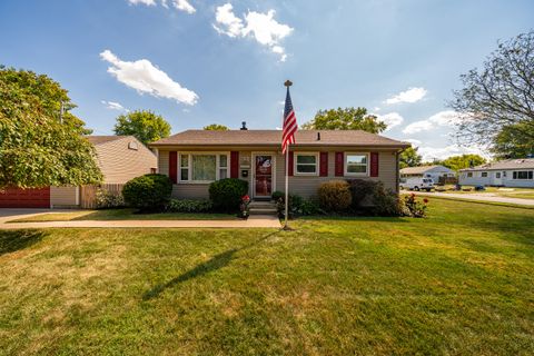 Photo of 5302 Rawlings Drive, Dayton, OH 45432 (MLS # 1041114)