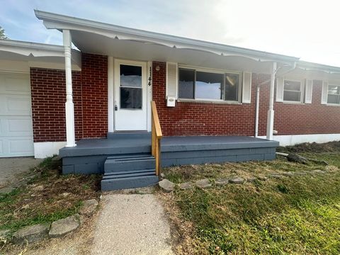 Photo of 1144 Hawthorne Drive, Sidney, OH 45365 (MLS # 1041500) Photo of 1144 Hawthorne Drive, Sidney, OH 45365 (MLS # 1041500)