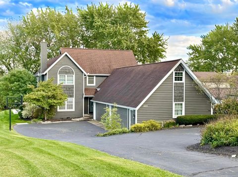 Photo of 1405 Chickasaw Drive, London, OH 43140 (MLS # 1042128)