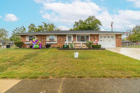 Photo of 807 6th Avenue, Sidney, OH 45365 (MLS # 1041813) Photo of 807 6th Avenue, Sidney, OH 45365 (MLS # 1041813)
