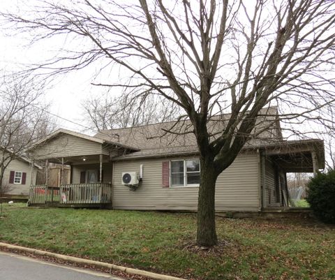 Photo of 427 Wall Street, Port Jefferson, OH 45360 (MLS # 1042914)