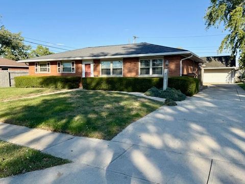 Photo of 403 Brentwood Avenue, Piqua, OH 45356 (MLS # 1041937)