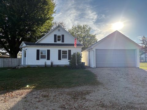 Photo of 403 Riley Street, Willshire, OH 45898 (MLS # 1041911)