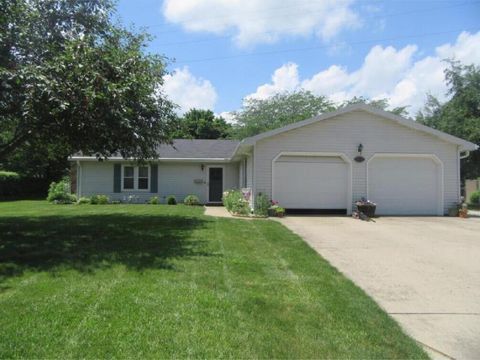 Photo of 1522 Grimes Avenue, Urbana, OH 43078 (MLS # 1042860)