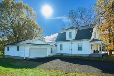 Photo of 301 S State Street, Belle Center, OH 43310 (MLS # 1042284)