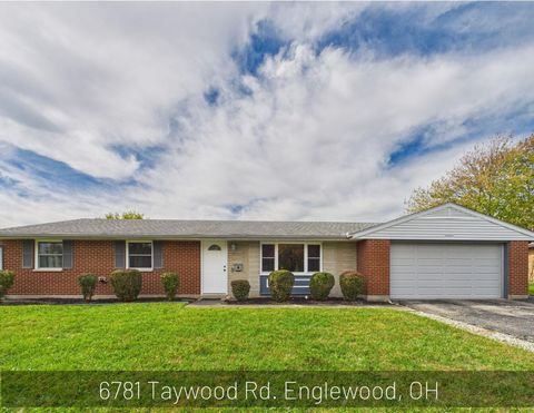 Photo of 6781 Taywood Road, Englewood, OH 45322 (MLS # 1042277)