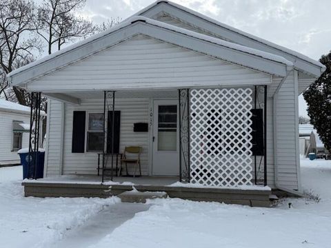 Photo of 1015 E Columbia Street, Saint Marys, OH 45885 (MLS # 1042802)