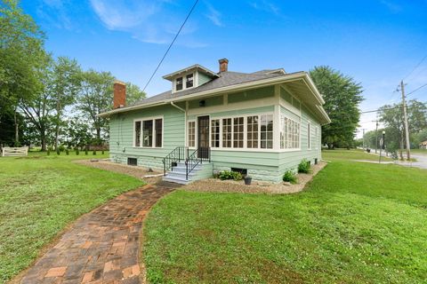 Photo of 299 S Franklin Street, Richwood, OH 43344 (MLS # 1040247)