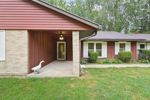 Photo of 199 Fairfield Pike, Enon, OH 45323 (MLS # 1041639) Photo of 199 Fairfield Pike, Enon, OH 45323 (MLS # 1041639)