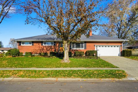 Photo of 1940 Sierra Avenue, Springfield, OH 45503 (MLS # 1042580)