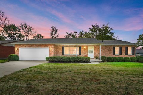 Photo of 9 James Court, South Charleston, OH 45368 (MLS # 1041823)