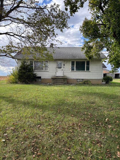Photo of 18341 Saint Marys River Road, Saint Marys, OH 45885 (MLS # 1042134)
