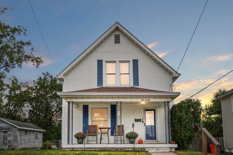 Photo of 120 S Fostoria Avenue, Springfield, OH 45505 (MLS # 1041587)