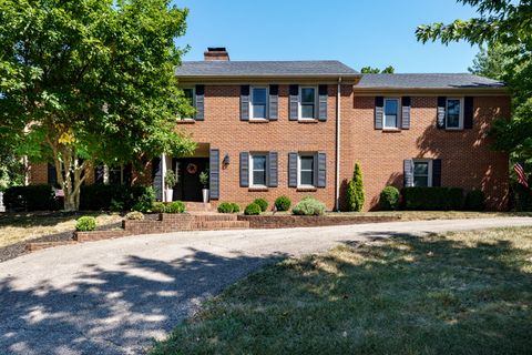 Photo of 4501 Pennswood Drive, Middletown, OH 45042 (MLS # 1041351)