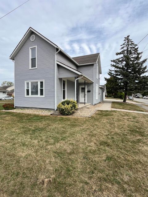 Photo of 406 Scott Street, Saint Marys, OH 45885 (MLS # 1042053)