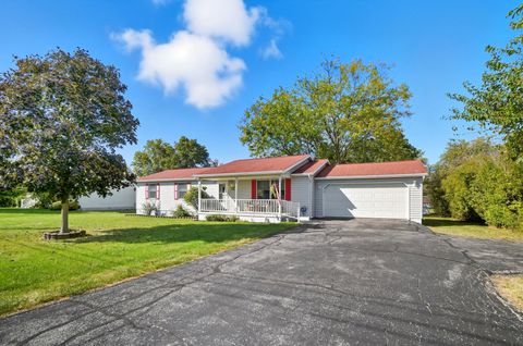 Photo of 5116 S Dixie Highway, Lima, OH 45806 (MLS # 1041915)