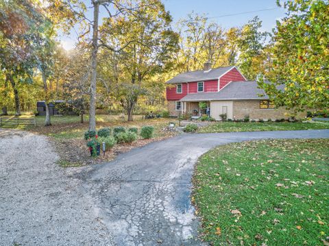 Photo of 5940 Horseshoe Bend Road, Ludlow Falls, OH 45339 (MLS # 1042132)