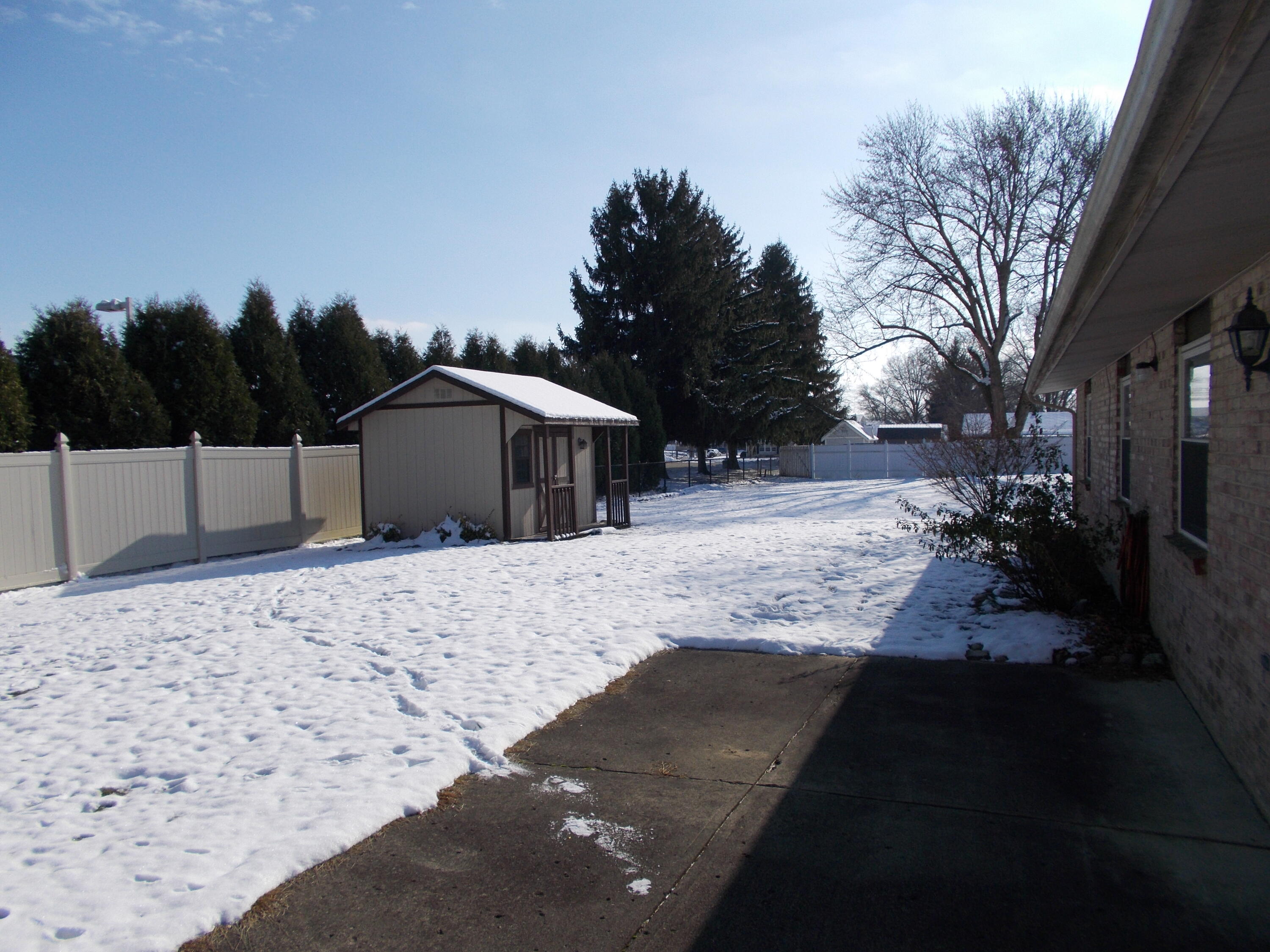 Piqua, Ohio 45356, United States, 3 Bedrooms Bedrooms, ,2 BathroomsBathrooms,Residential,Active,252359