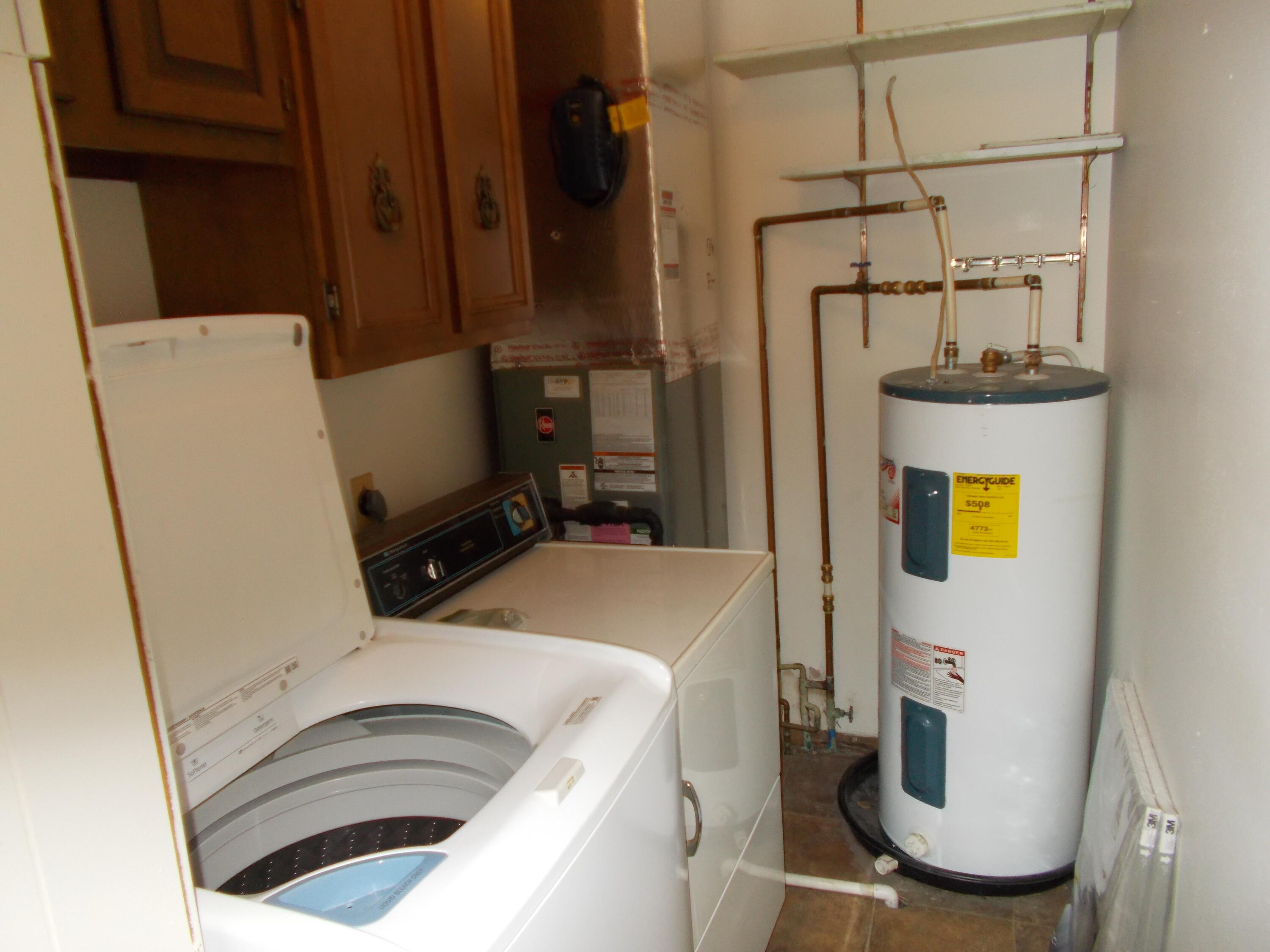 Piqua, Ohio 45356, United States, 3 Bedrooms Bedrooms, ,2 BathroomsBathrooms,Residential,Active,252359