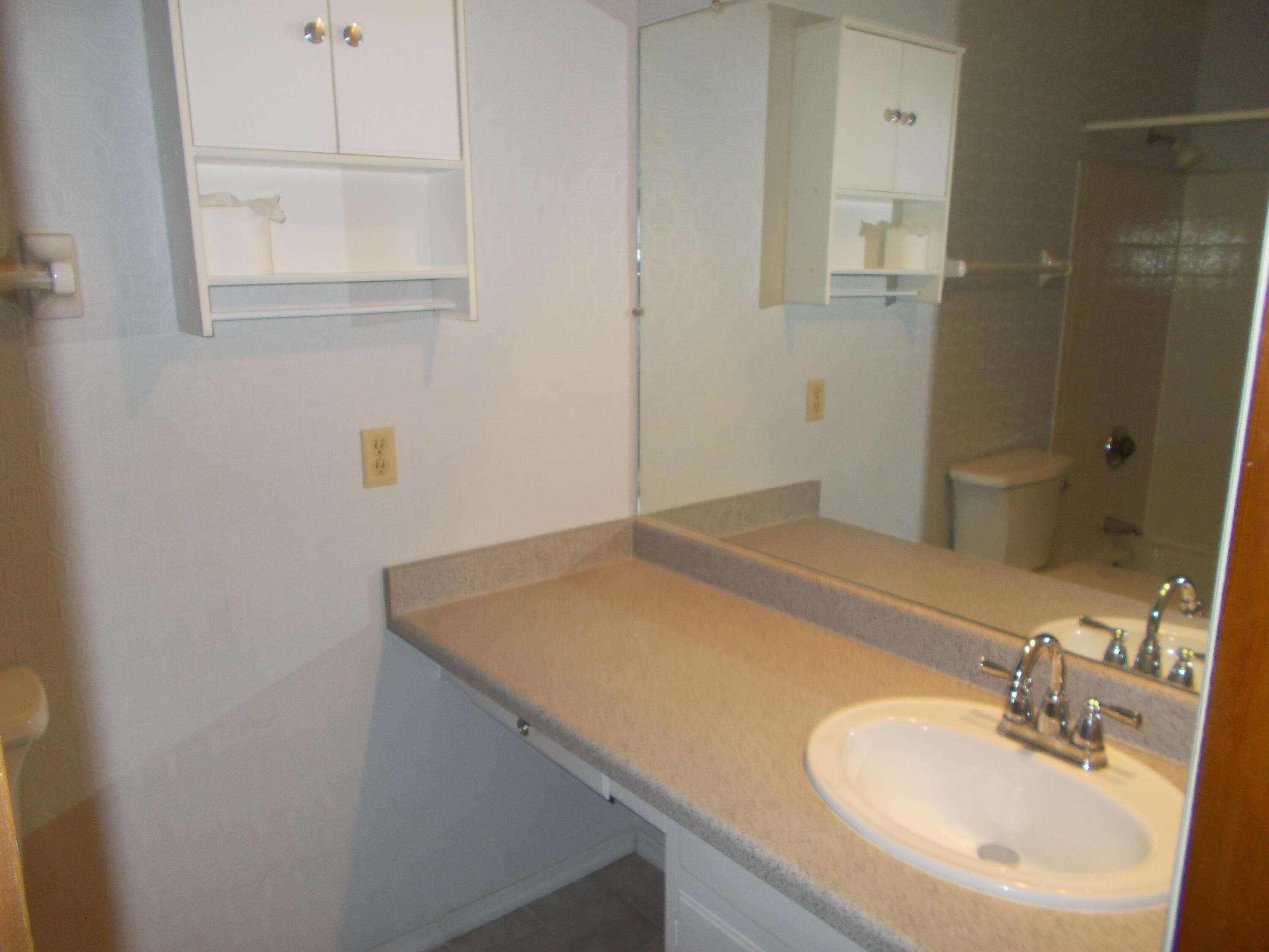 Piqua, Ohio 45356, United States, 3 Bedrooms Bedrooms, ,2 BathroomsBathrooms,Residential,Active,252359