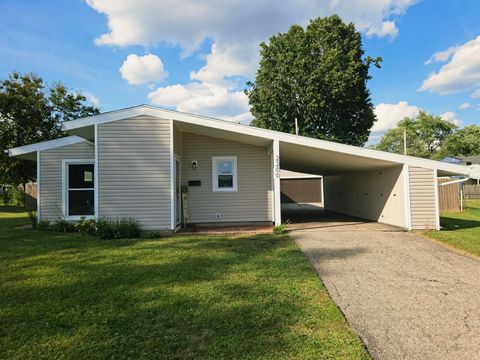 Photo of 2200 Wrenwood Road, Springfield, OH 45505 (MLS # 1041312)