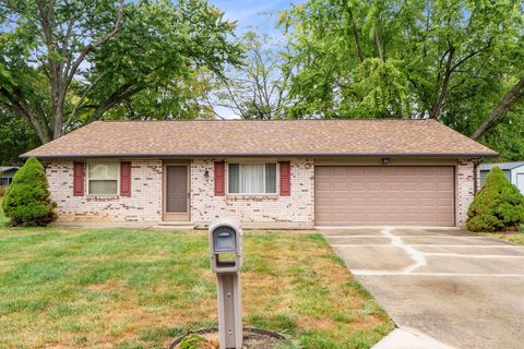 Photo of 445 Wisteria Drive, Troy, OH 45373 (MLS # 1041567)