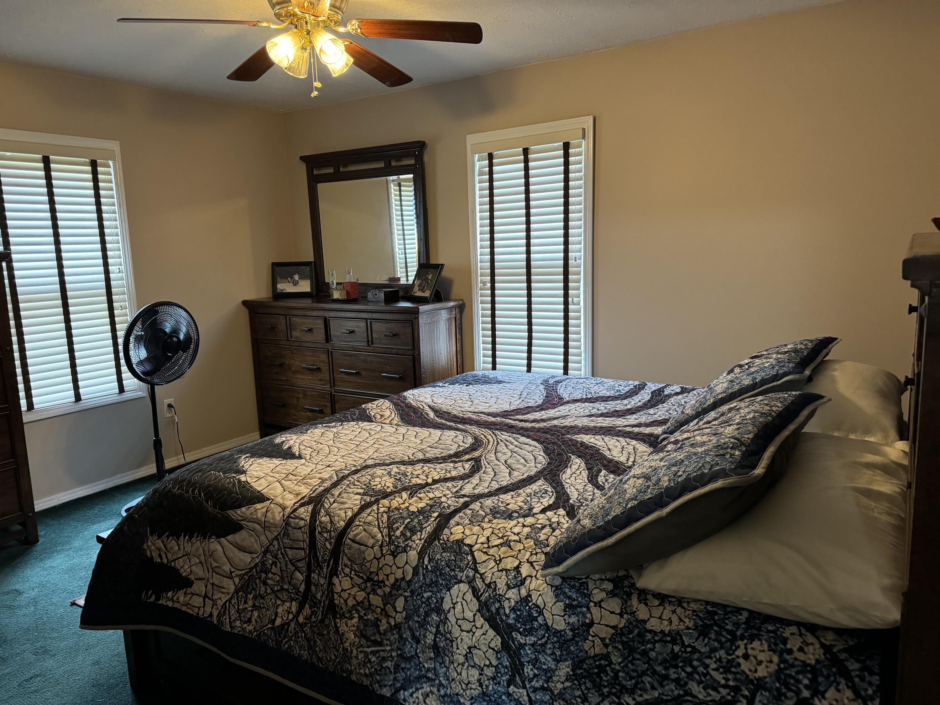 Sidney, Ohio 45365, United States, 3 Bedrooms Bedrooms, ,2 BathroomsBathrooms,Residential,Active,93784