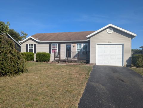 Photo of 210 Berschet Drive, South Charleston, OH 45368 (MLS # 1041549)