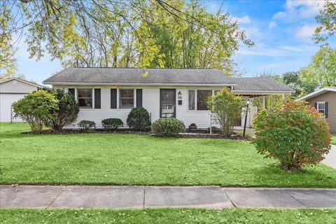 Photo of 600 Heritage Drive, Bellefontaine, OH 43311 (MLS # 1042230)