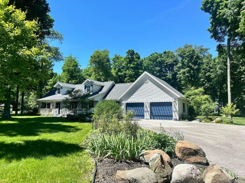 Photo for 10096 Township Road 295