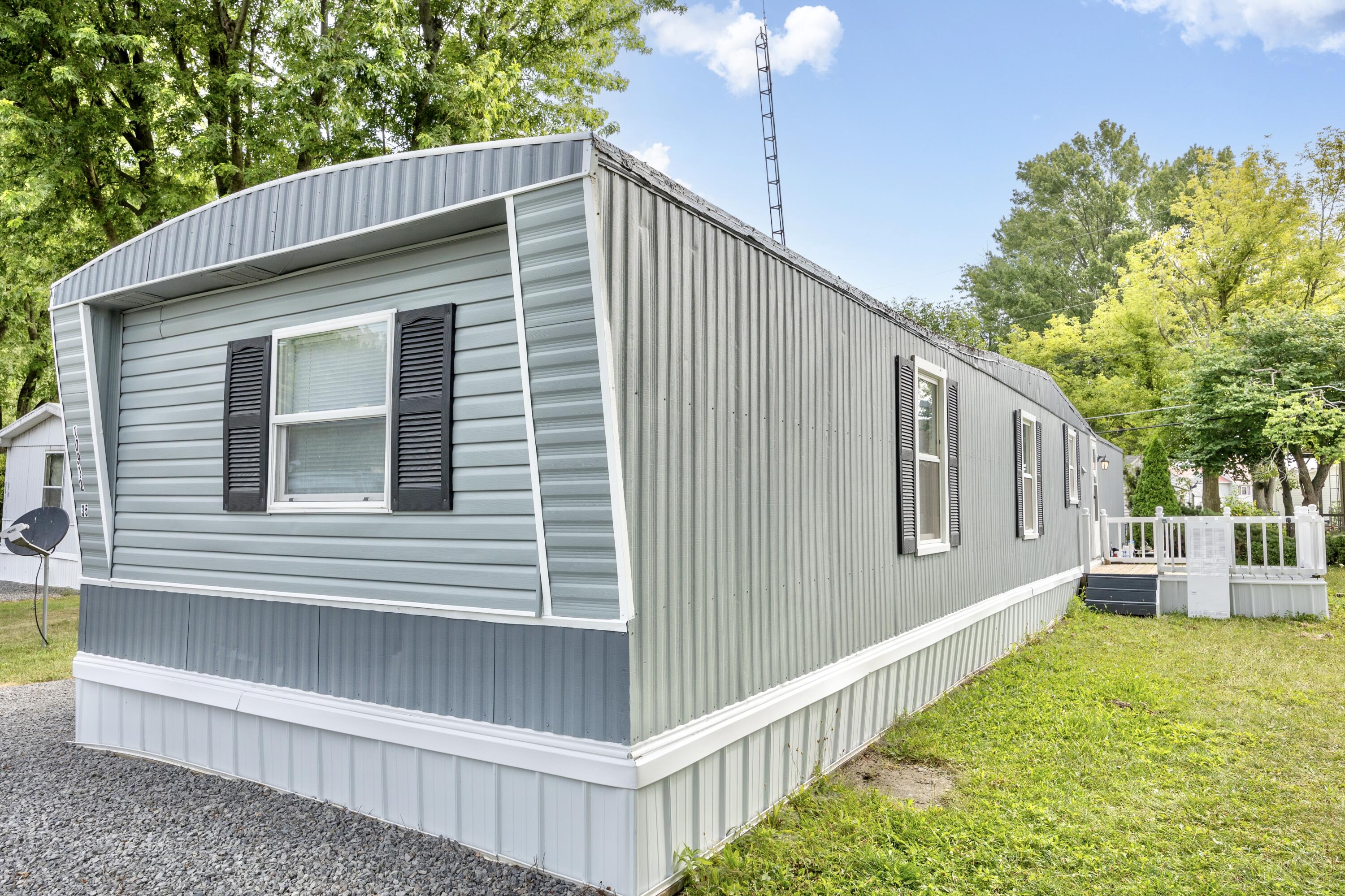 Photo 25 of 25 of 10912 Ash Street 35 mobile home