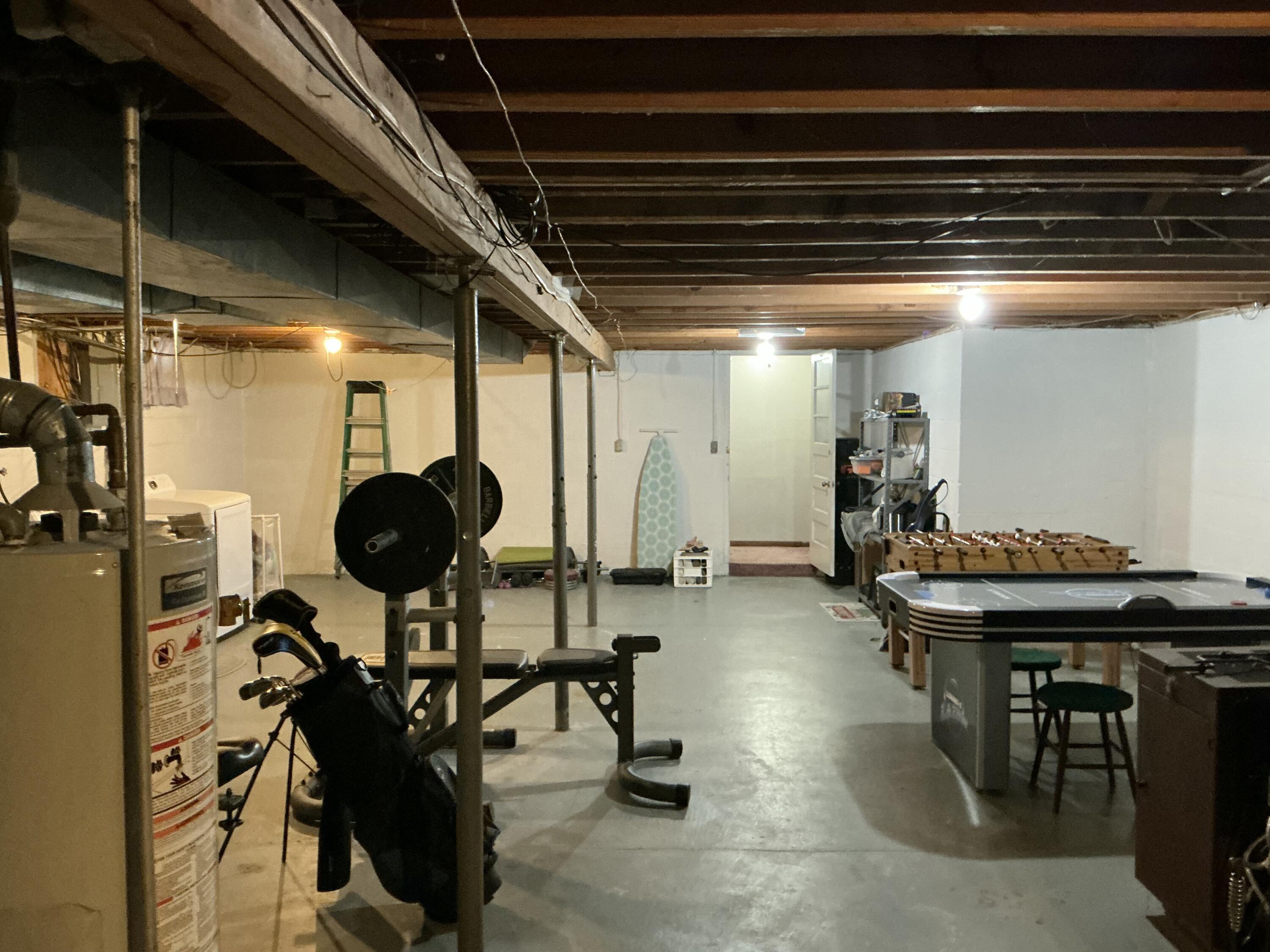 Urbana, Ohio 43078, United States, 3 Bedrooms Bedrooms, ,1 BathroomBathrooms,Residential,Pending,206625