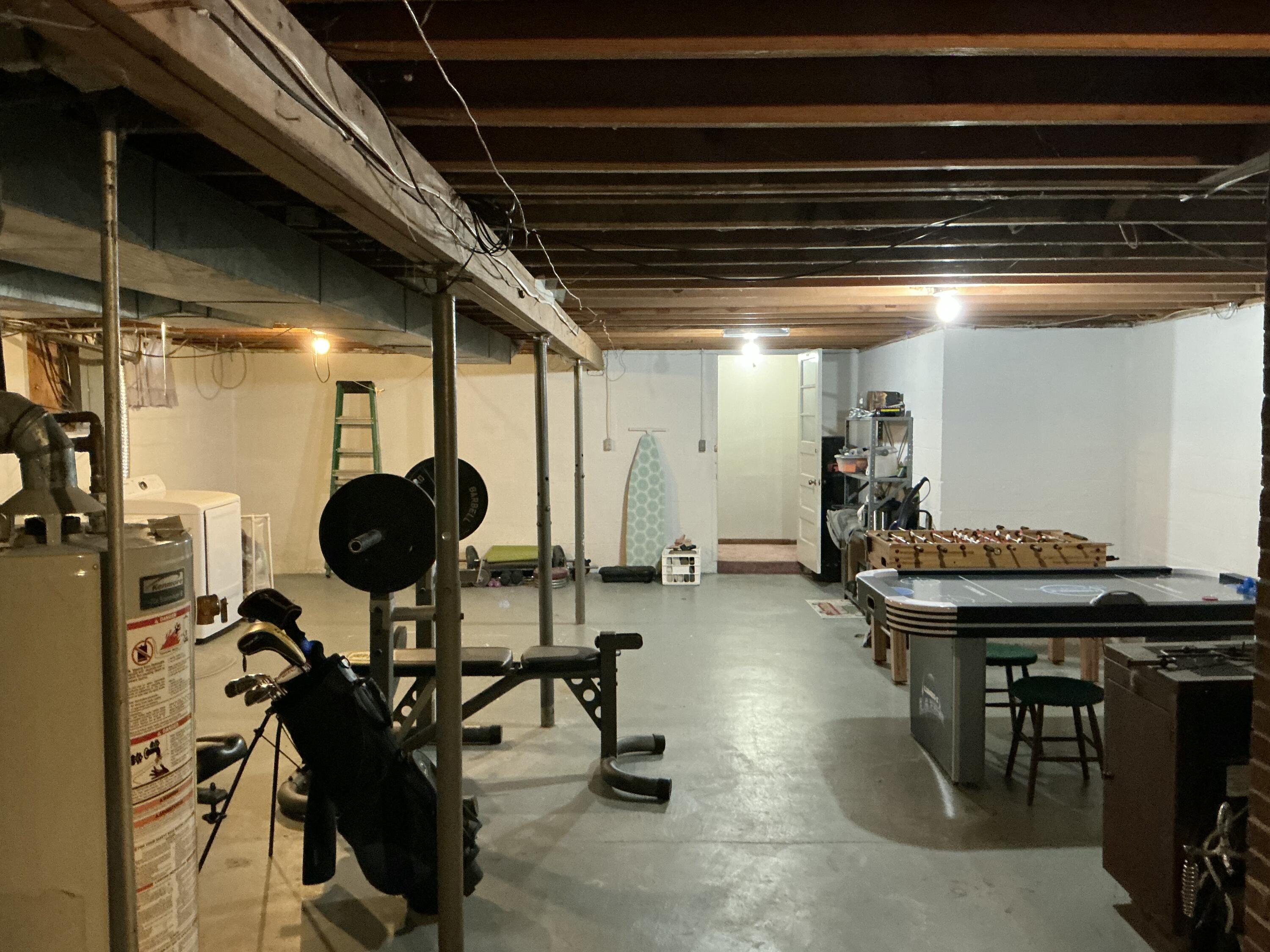 Urbana, Ohio 43078, United States, 3 Bedrooms Bedrooms, ,1 BathroomBathrooms,Residential,Pending,206625