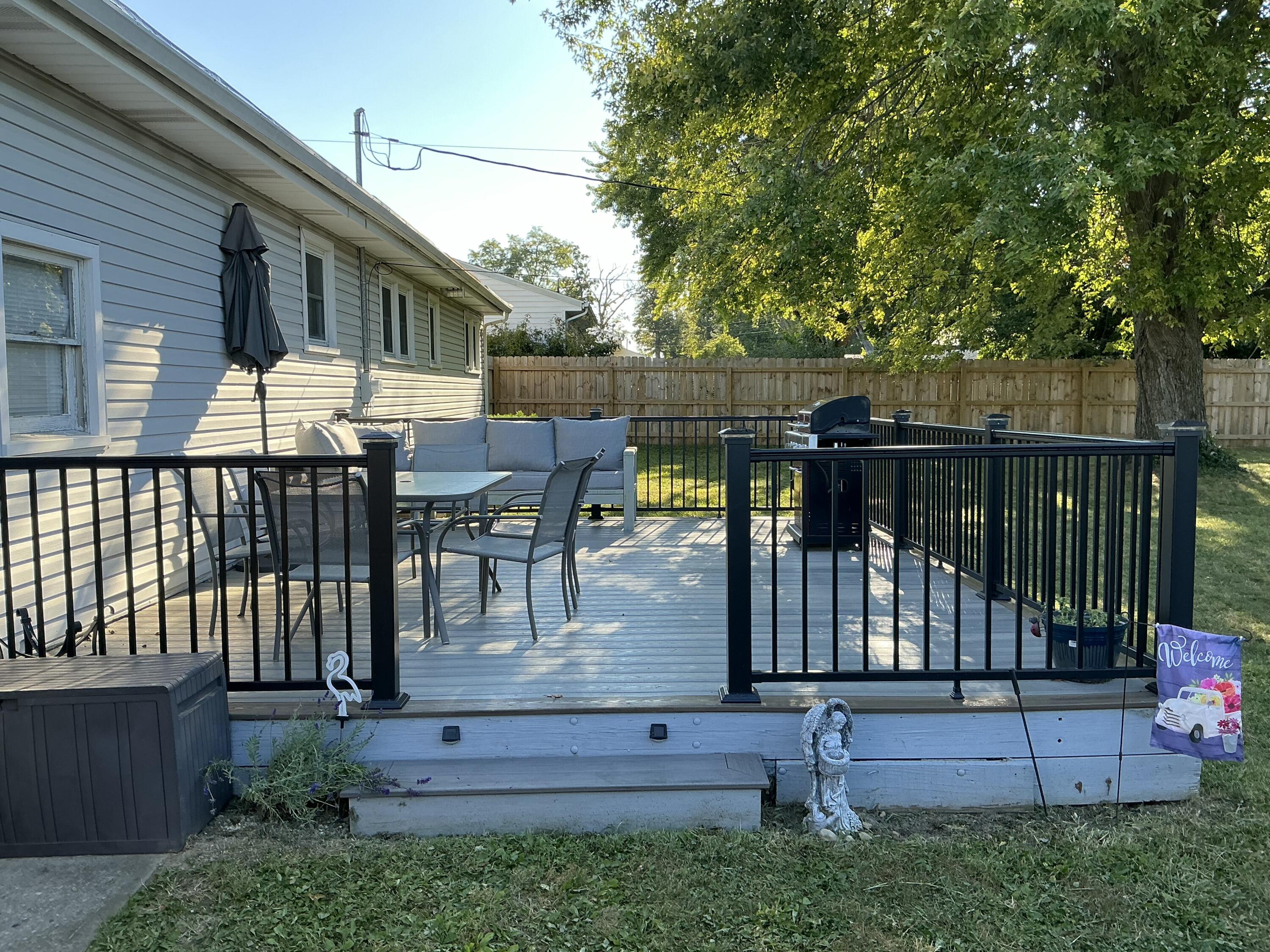 Urbana, Ohio 43078, United States, 3 Bedrooms Bedrooms, ,1 BathroomBathrooms,Residential,Pending,206625