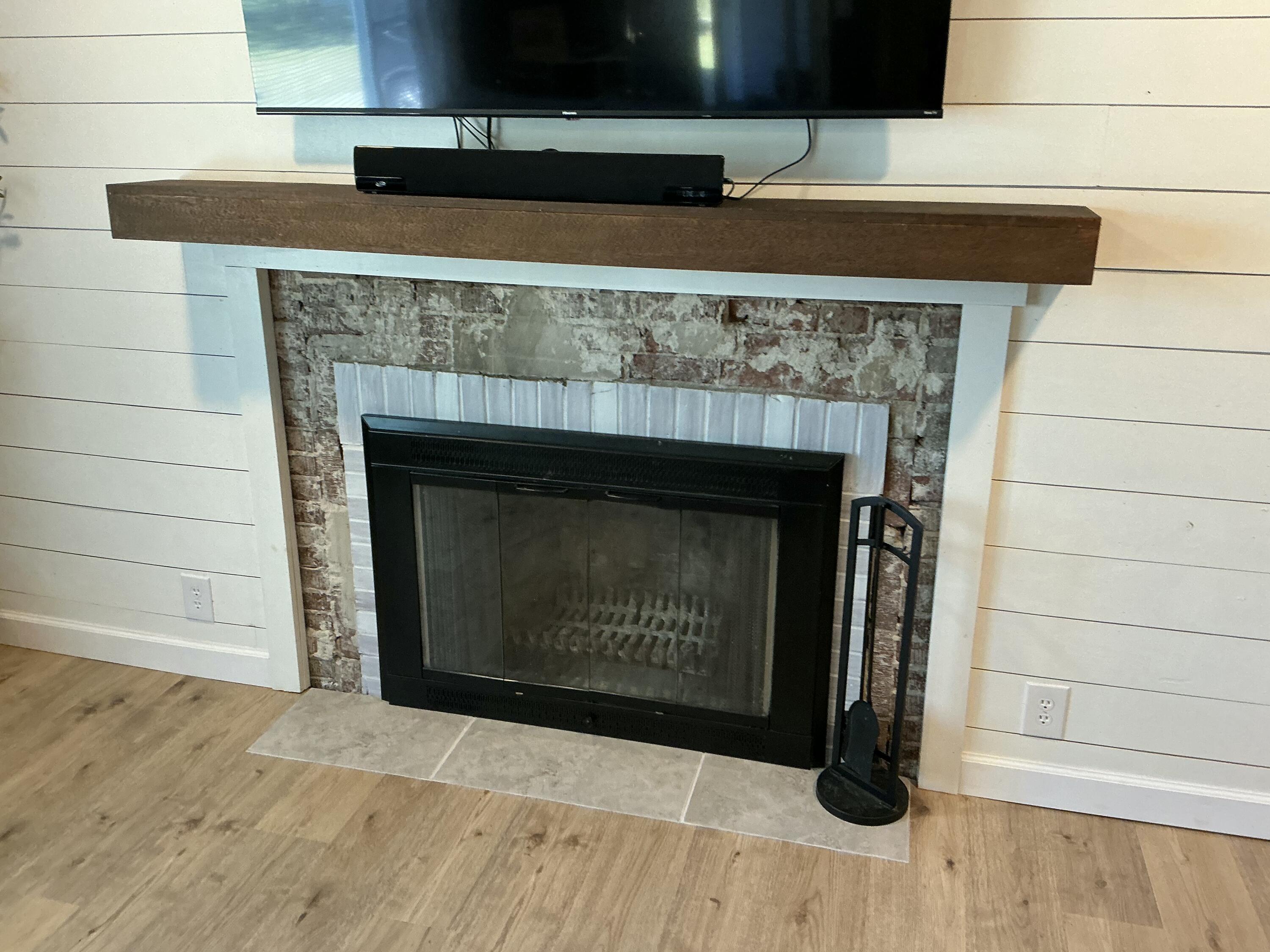 Urbana, Ohio 43078, United States, 3 Bedrooms Bedrooms, ,1 BathroomBathrooms,Residential,Pending,206625