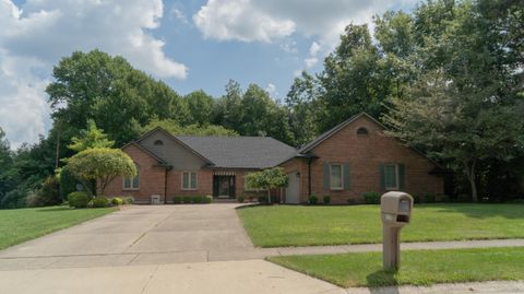 Photo of 1131 E Parkwood Street, Sidney, OH 45365 (MLS # 1041694) Photo of 1131 E Parkwood Street, Sidney, OH 45365 (MLS # 1041694)