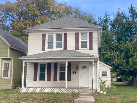 Photo of 606 Boone Street, Piqua, OH 45356 (MLS # 1042479)