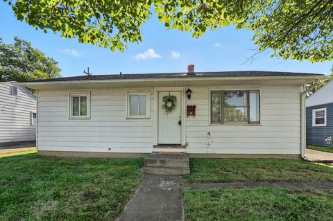 Photo of 800 Mavor Street, Springfield, OH 45505 (MLS # 1041119)