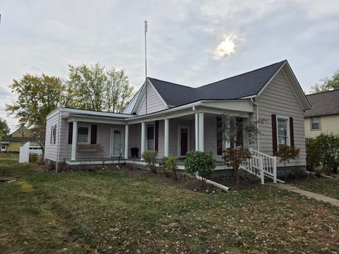 Photo of 208 W Pearl Street, Rockford, OH 45882 (MLS # 1042069)