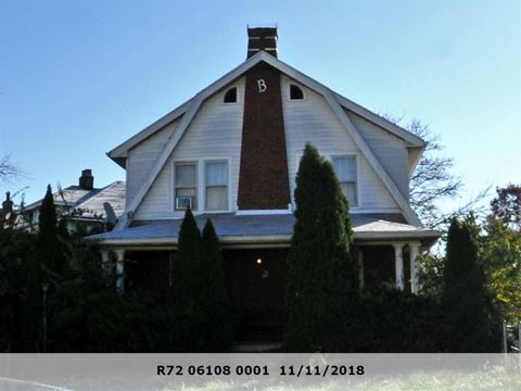 Photo of 2 E Hudson Avenue, Dayton, OH 45405 (MLS # 1041299) Photo of 2 E Hudson Avenue, Dayton, OH 45405 (MLS # 1041299)