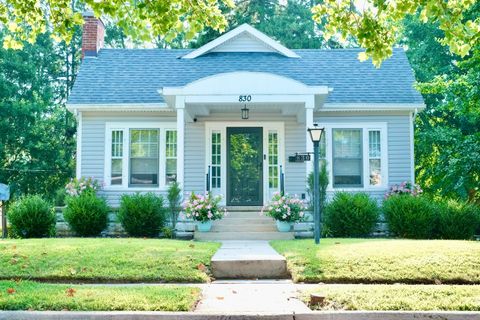 Photo of 830 Chestnut Avenue, Sidney, OH 45365 (MLS # 1041112)