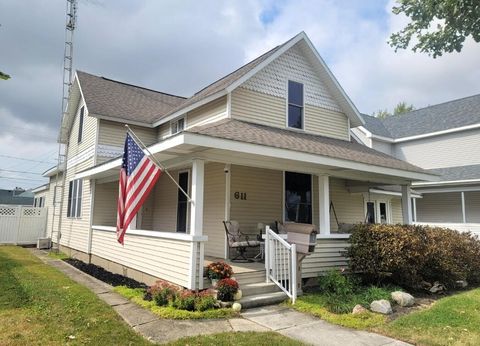 Photo of 611 N Sugar Street, Celina, OH 45822 (MLS # 1038986)